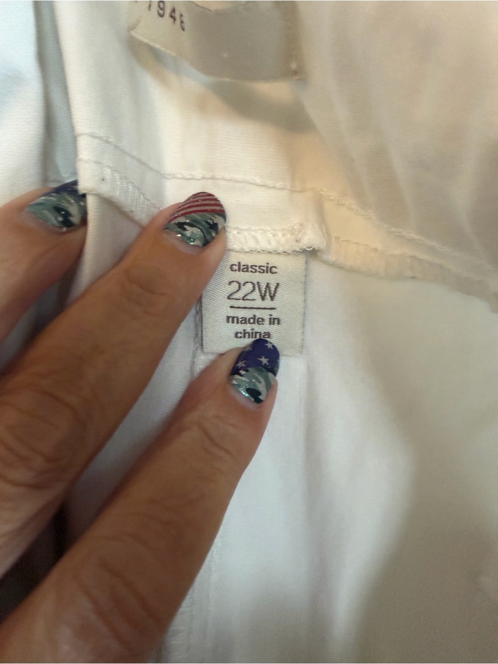 Cato White Bermuda Shorts - Picture 4 of 6